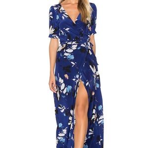 J'Adore Maxi Dress
Yumi Kim